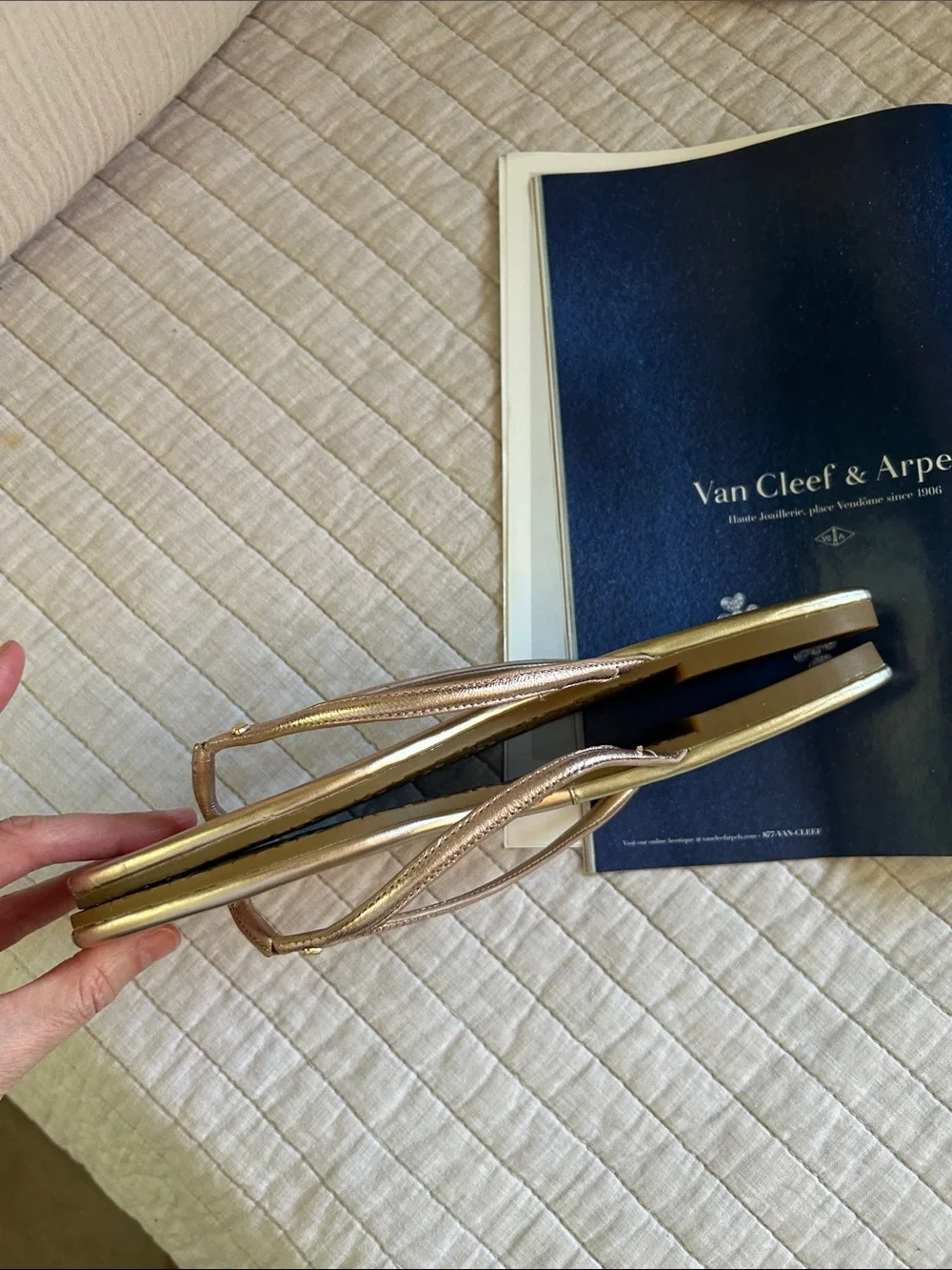 Kate Spade two tone gold rose gold leather flip flop sandals 10